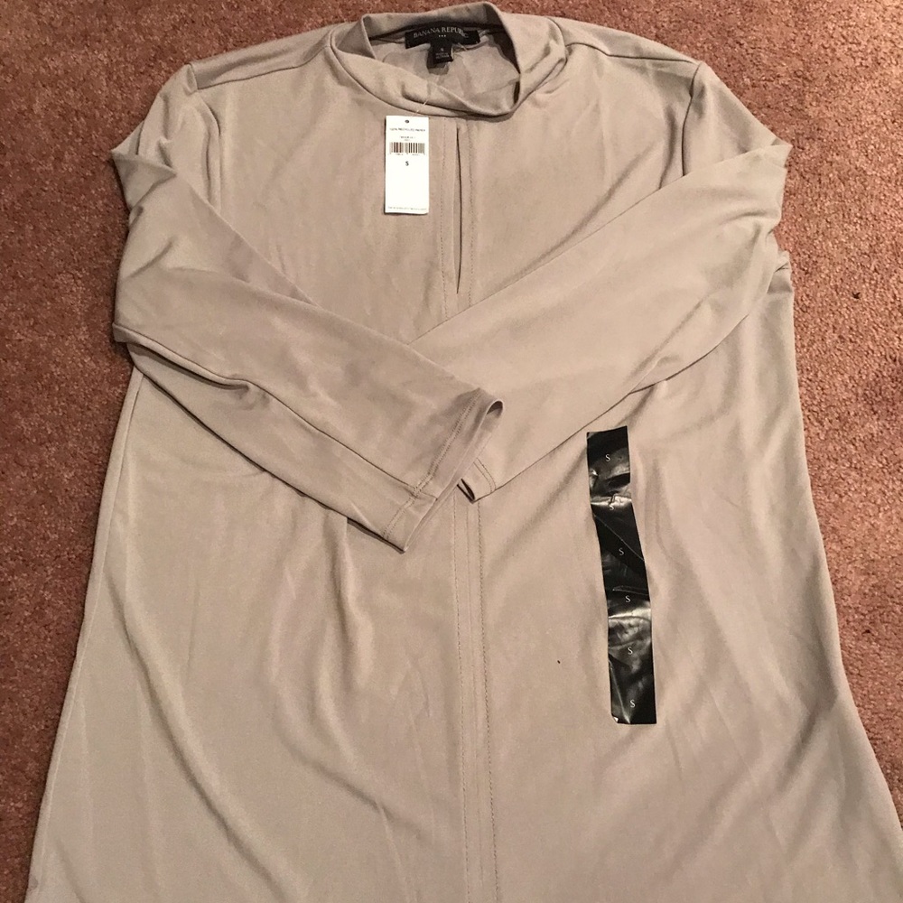 New Banana Republic Top